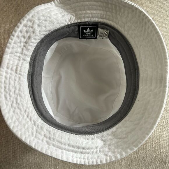 Adidas Women’s White Bucket Hat with Logo One Size 100% Cotton - Picture 2 of 9